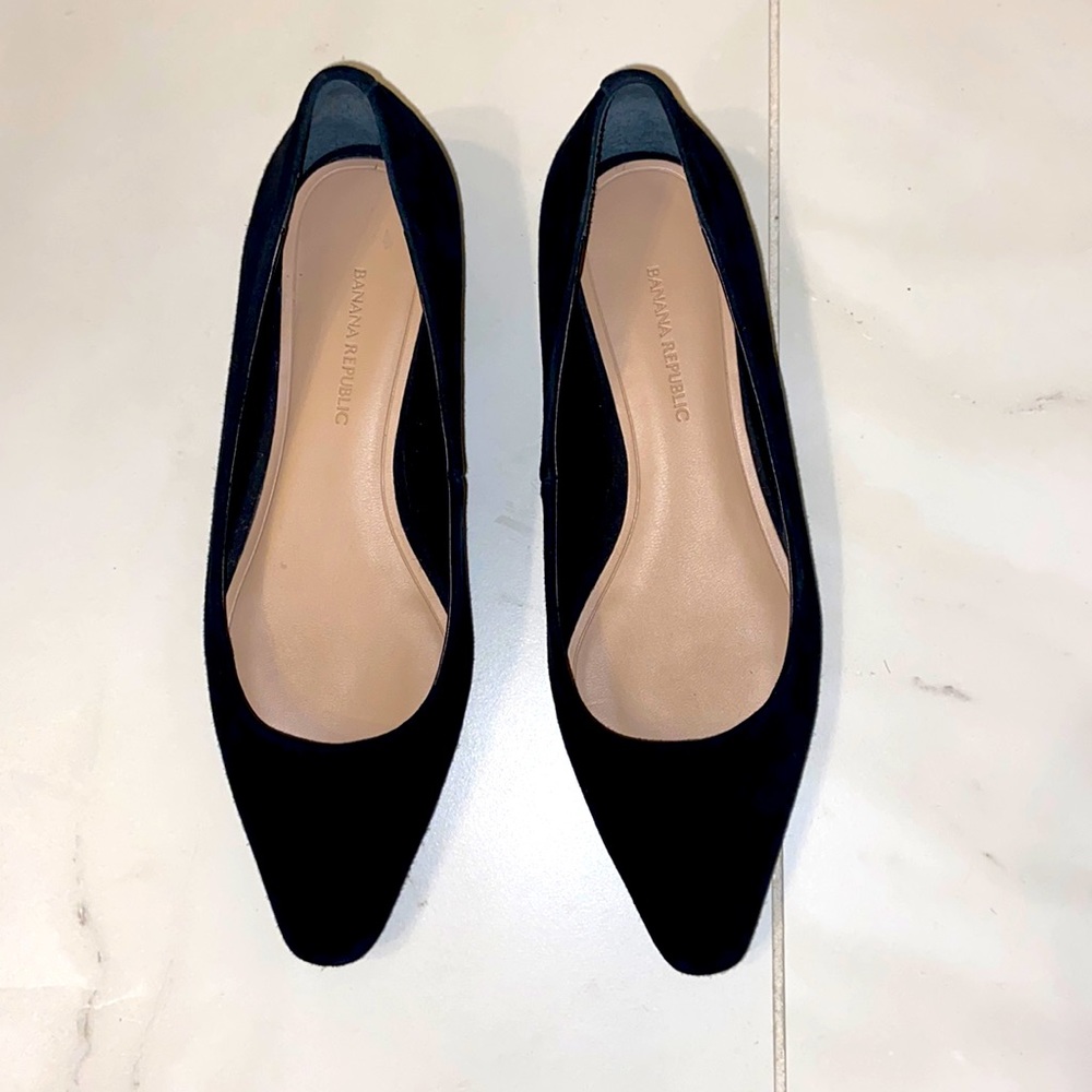 Banana Republic Black Flats